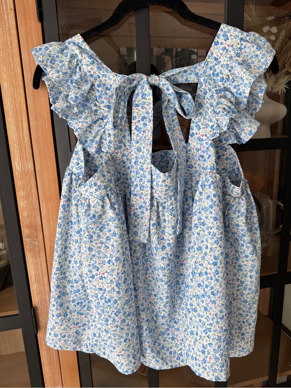 Floral ruffle tie back bow babydoll top blouse ditsy flower flutter sleeve print
